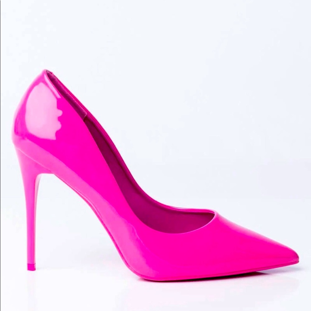 🥳HOST PICK🥳AZALEA WANG TAKE ME OUT PINK PUMPS
